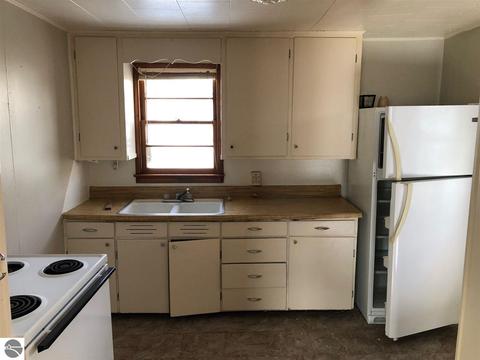 821 E Bennett Ave, Mount Pleasant, MI 48858 photo 26