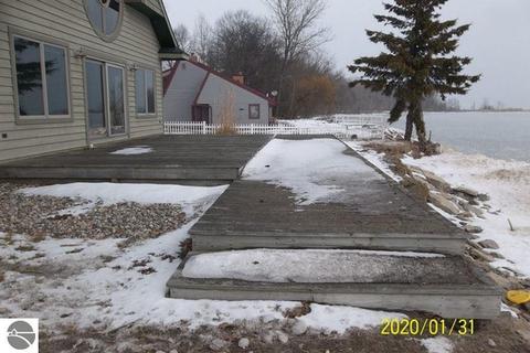 614 N Huron, Au Gres, MI 48703 photo 13