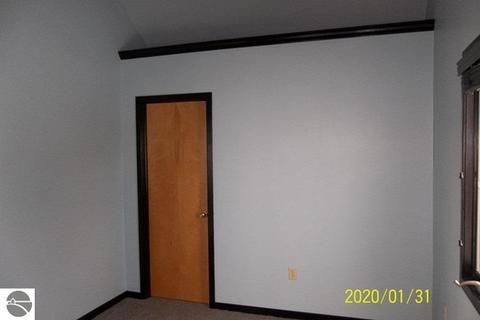 614 N Huron, Au Gres, MI 48703 photo 3