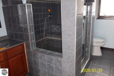 614 N Huron, Au Gres, MI 48703 photo 2