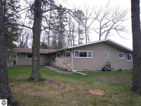 3700 Shoreline Dr, Lupton, MI 48635 photo 13