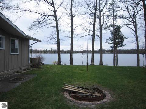 3700 Shoreline Dr, Lupton, MI 48635 photo 16
