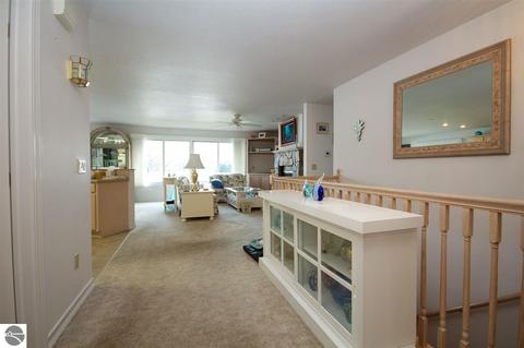 3902 E River Rd, Mount Pleasant, MI 48858 photo 15