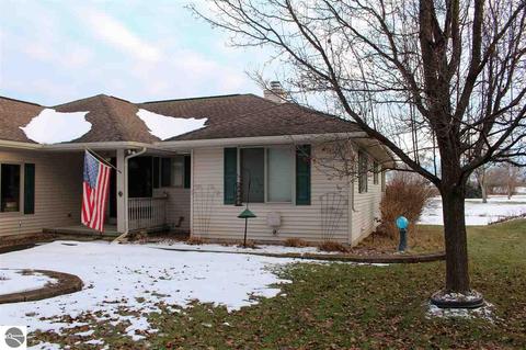 3902 E River Rd, Mount Pleasant, MI 48858 photo 2