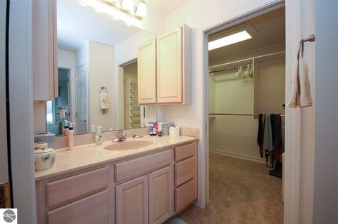 3902 E River Rd, Mount Pleasant, MI 48858 photo 18