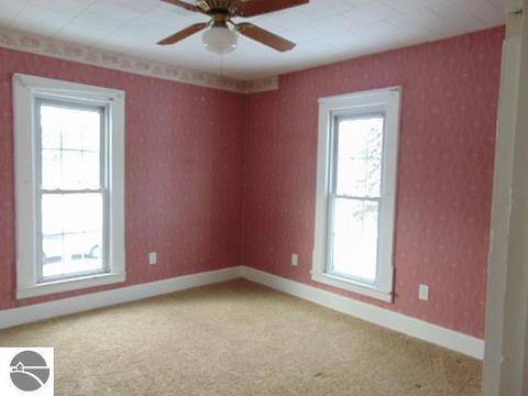 516 N Pine River St, Ithaca, MI 48847 photo 28