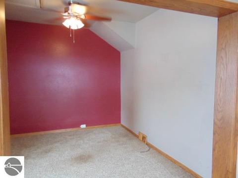 516 N Pine River St, Ithaca, MI 48847 photo 22