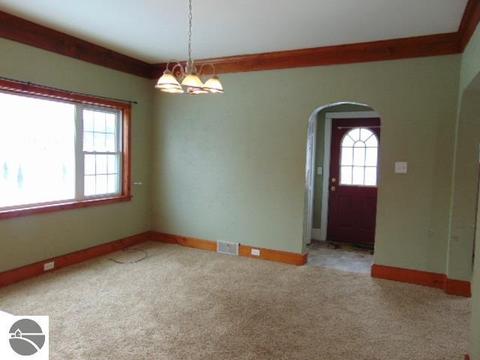 516 N Pine River St, Ithaca, MI 48847 photo 10