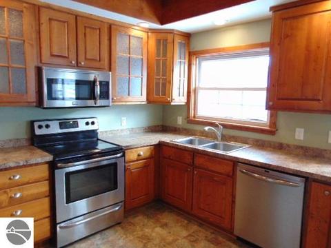 516 N Pine River St, Ithaca, MI 48847 photo 15