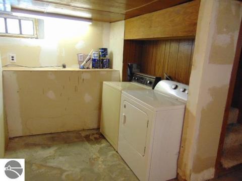 516 N Pine River St, Ithaca, MI 48847 photo 41
