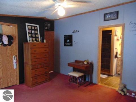 600 Norton Gibbs Dr, Ithaca, MI 48847 photo 24