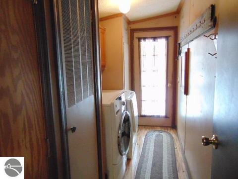 600 Norton Gibbs Dr, Ithaca, MI 48847 photo 7
