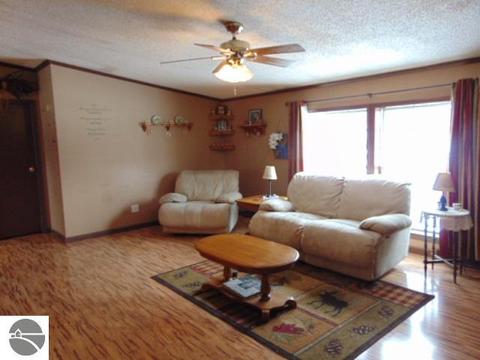 600 Norton Gibbs Dr, Ithaca, MI 48847 photo 15