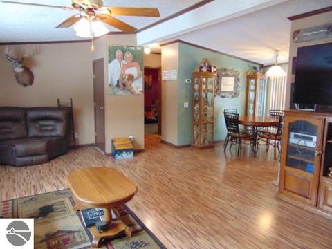 600 Norton Gibbs Dr, Ithaca, MI 48847 photo 18