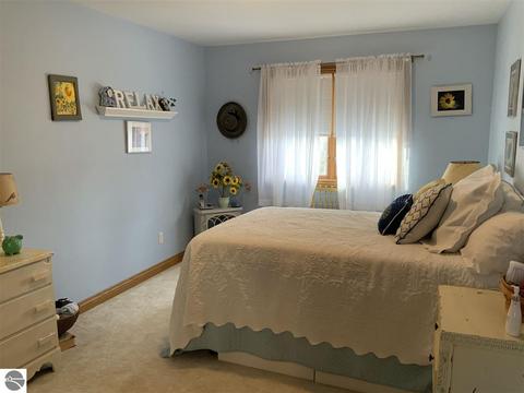 7480 E River Rd, Mount Pleasant, MI 48858 photo 26