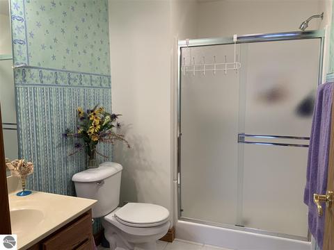 7480 E River Rd, Mount Pleasant, MI 48858 photo 38