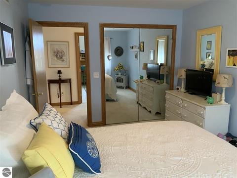 7480 E River Rd, Mount Pleasant, MI 48858 photo 24