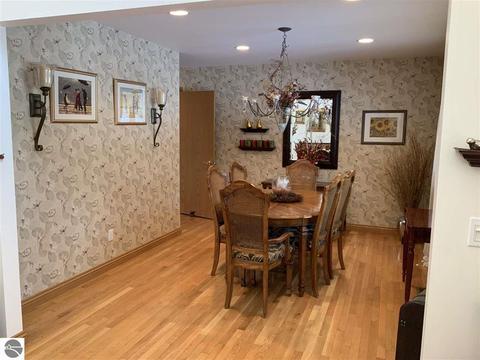 7480 E River Rd, Mount Pleasant, MI 48858 photo 11