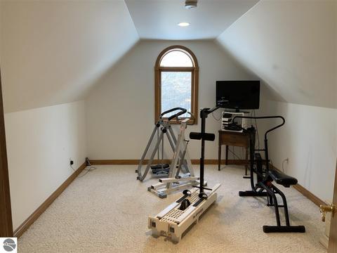 7480 E River Rd, Mount Pleasant, MI 48858 photo 27
