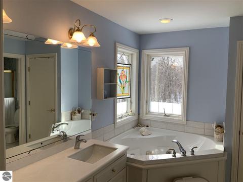 7480 E River Rd, Mount Pleasant, MI 48858 photo 20