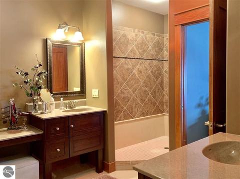 7096 S Cedarview Ln, Cedar, MI 49621 photo 14