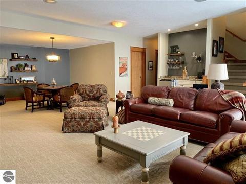 7096 S Cedarview Ln, Cedar, MI 49621 photo 19