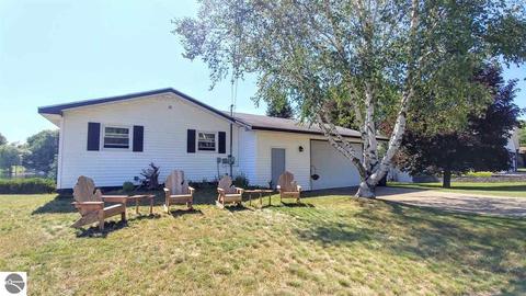 340 Gitchegumee Dr, Buckley, MI 49620 photo 30