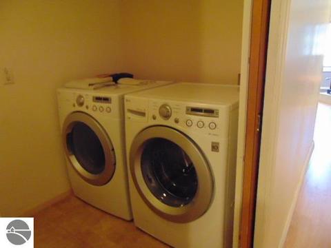 9675 W Tyler Rd, Sumner, MI 48889 photo 10