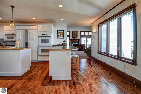 8193 S Pine Tree Ln, Cedar, MI 49621 photo 23
