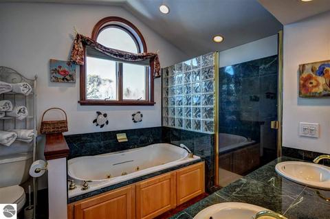 8193 S Pine Tree Ln, Cedar, MI 49621 photo 28