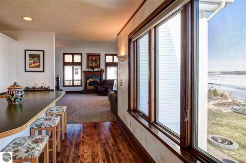 8193 S Pine Tree Ln, Cedar, MI 49621 photo 12