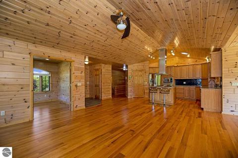 5375 Wright Rd, Bellaire, MI 49615 photo 15