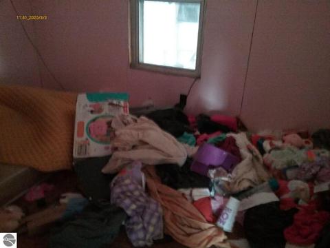 740 N Pingree Rd, Sumner, MI 48889 photo 7