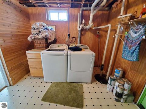 7655 Hampton Cir, Grawn, MI 49637 photo 14