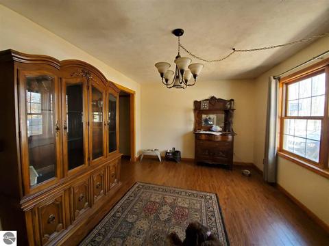 7655 Hampton Cir, Grawn, MI 49637 photo 2