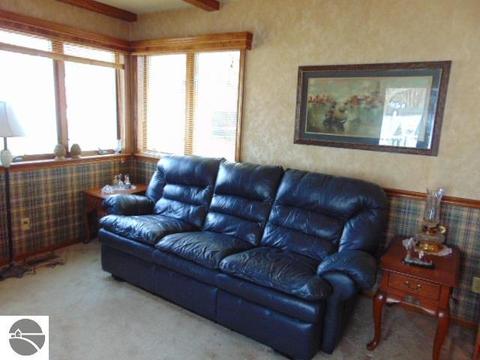 615 Emerson St, Ithaca, MI 48847 photo 18