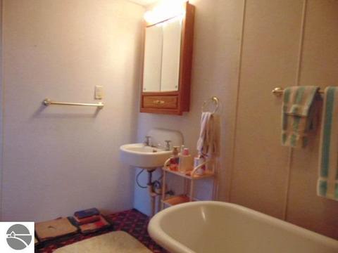 335 S Ithaca St, Ithaca, MI 48847 photo 18