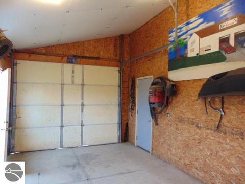 2871 E Roggy Rd, Ithaca, MI 48847 photo 10