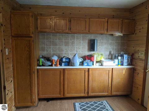 235 S Court St, Au Gres, MI 48703 photo 6