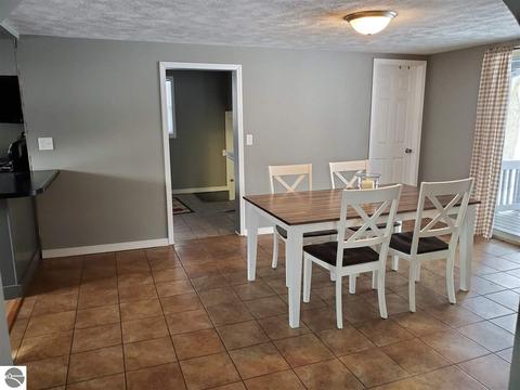 501 N Elm St, Ithaca, MI 48847 photo 14