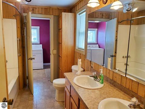 102 Elm St, Harrison, MI 48625 photo 21