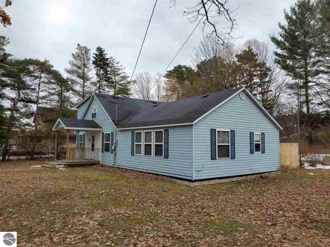 102 Elm St, Harrison, MI 48625 photo 36