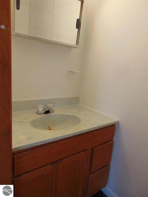 218 W Arcada St, Ithaca, MI 48847 photo 12