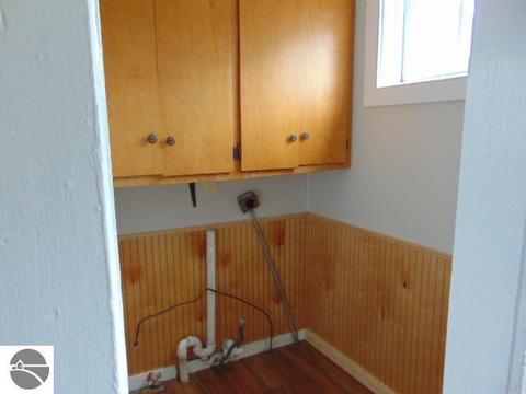 218 W Arcada St, Ithaca, MI 48847 photo 8