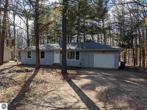 4506 Case Blvd, Interlochen, MI 49643 photo 1