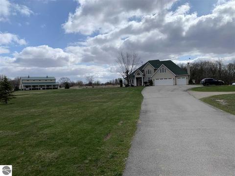 800 N Jerome Rd, Ithaca, MI 48847 photo 5