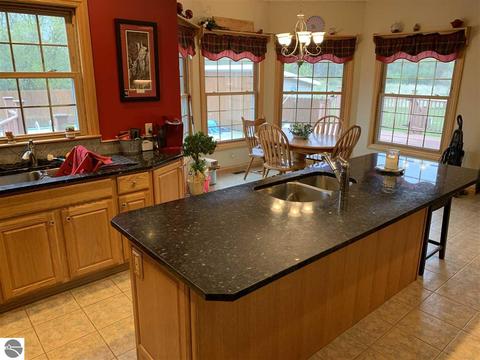 800 N Jerome Rd, Ithaca, MI 48847 photo 16