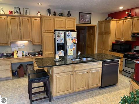 800 N Jerome Rd, Ithaca, MI 48847 photo 15