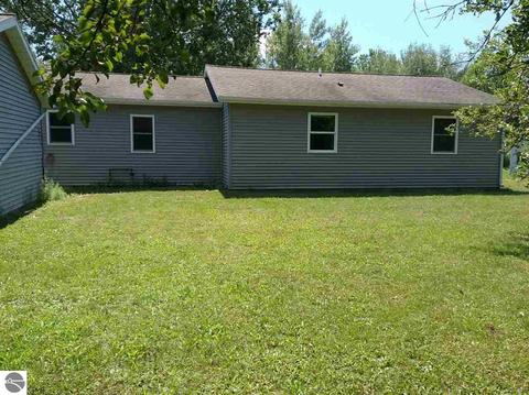 8945 E Remus Rd, Mount Pleasant, MI 48858 photo 33