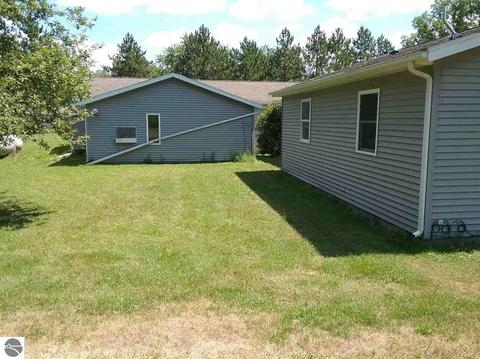 8945 E Remus Rd, Mount Pleasant, MI 48858 photo 31